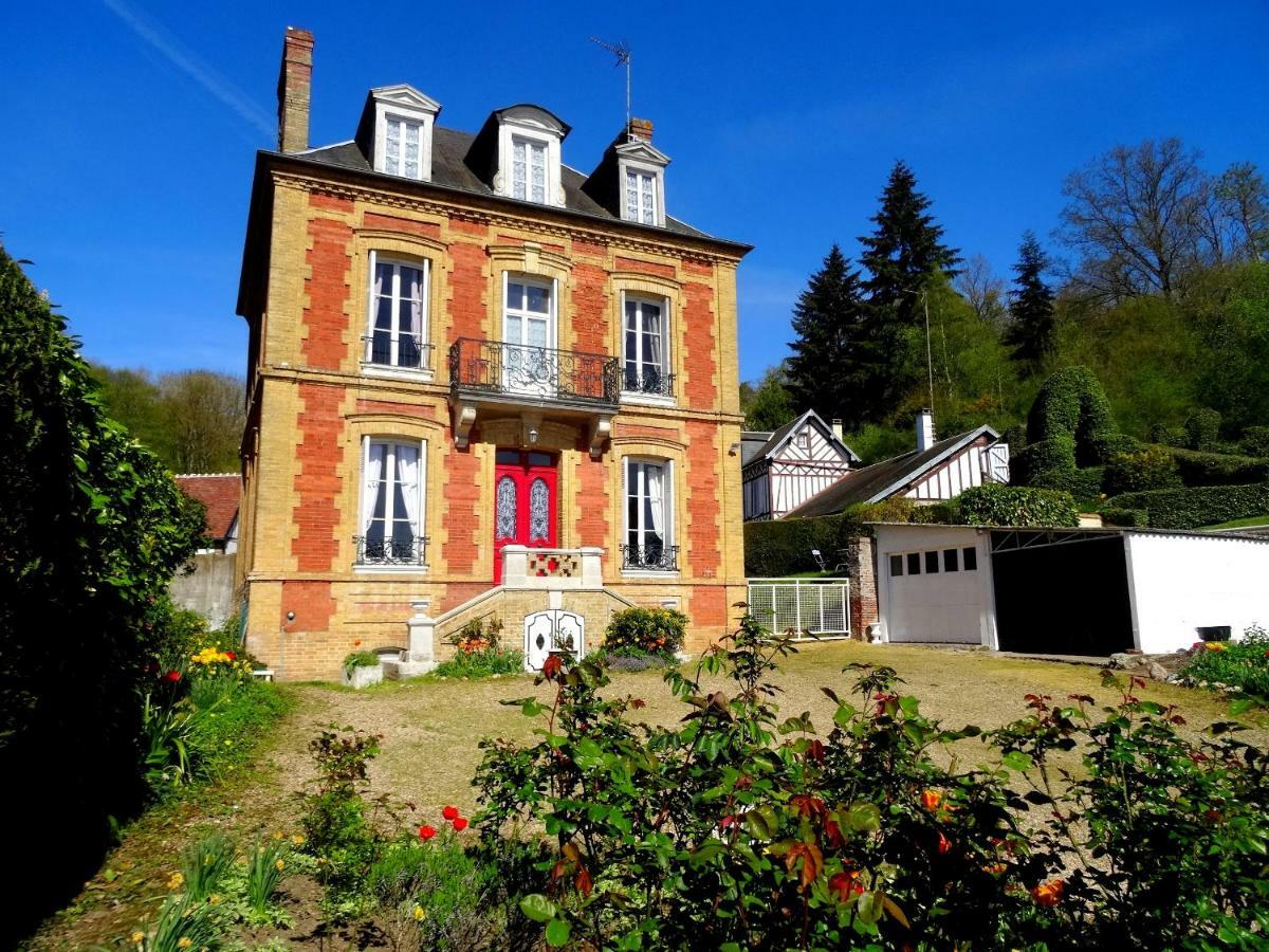 L'Ajoussienne Villa Exterior photo